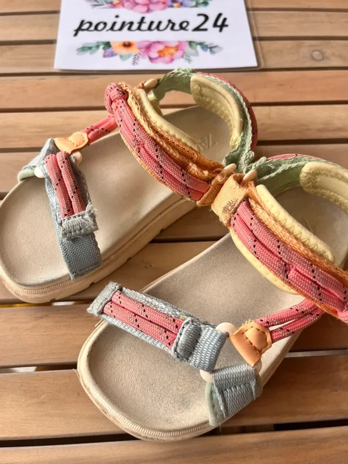 Sandales multicolore à scratch Zara 24 - photo numéro 2