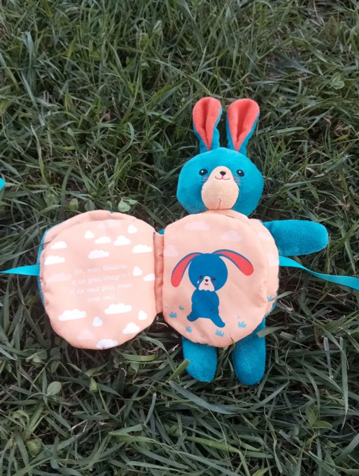 Livre à câliner neuf - photo numéro 2