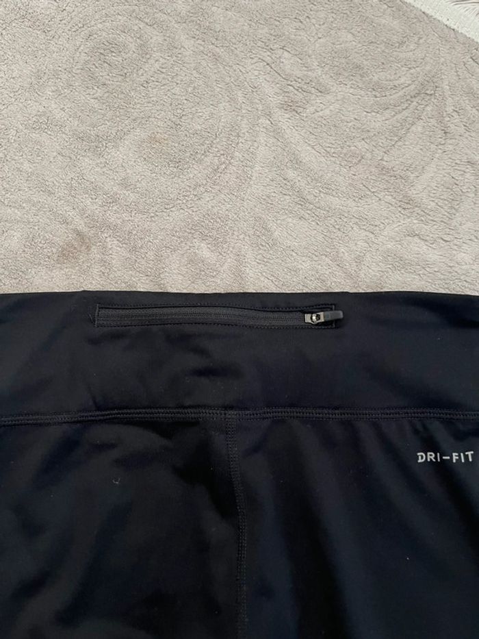Legging Nike Dri Fit Taille XS (Coupe 3/8) - photo numéro 6