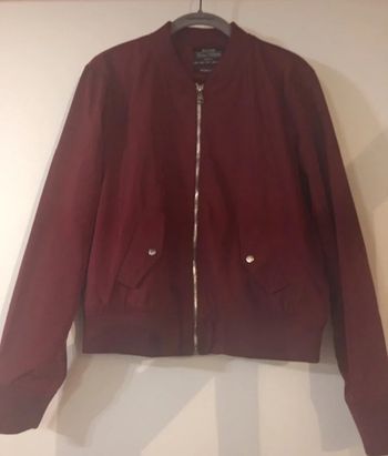 veste Berskha couleur bordeaux taille Xl mais plus M L