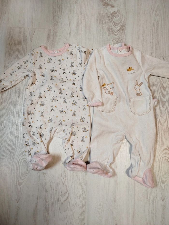 2 pyjamas 12 mois