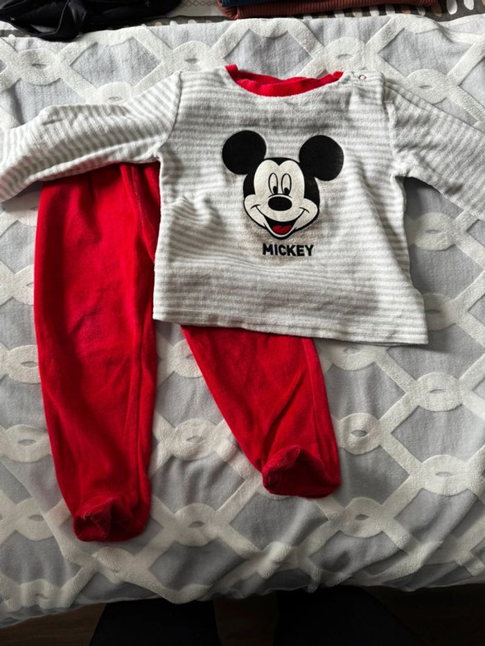 Pyjamas - photo numéro 4