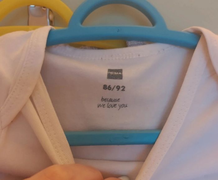 Ensemble trois pièces 2 ans - photo numéro 2