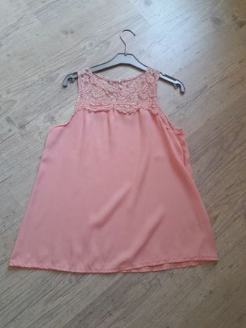 Débardeur neuf taille 38