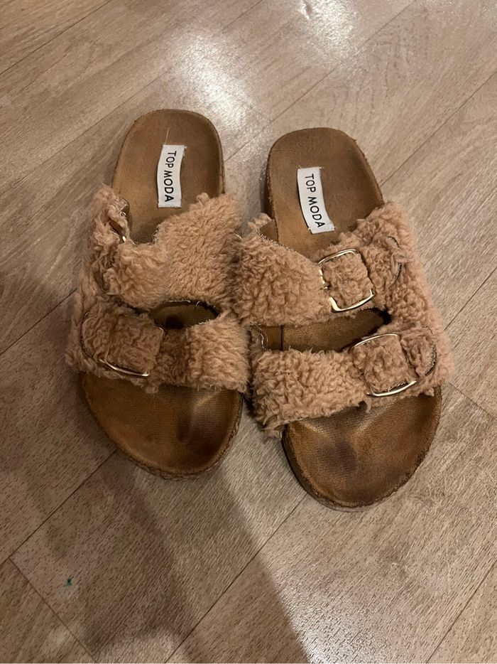 Sketchers sandals 39