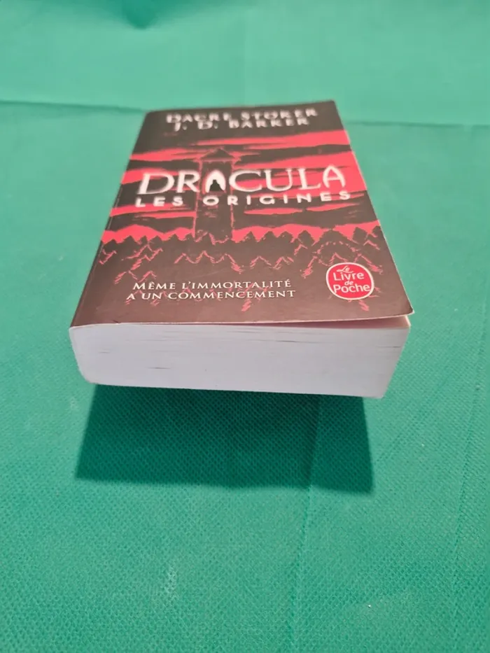 Dracula les origines Dacre Stoker J. D. Barker - photo numéro 2