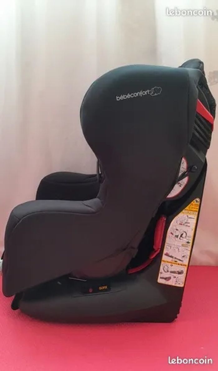Siège-Auto ISOFIX Bebe confort " comme neuf - photo numéro 2