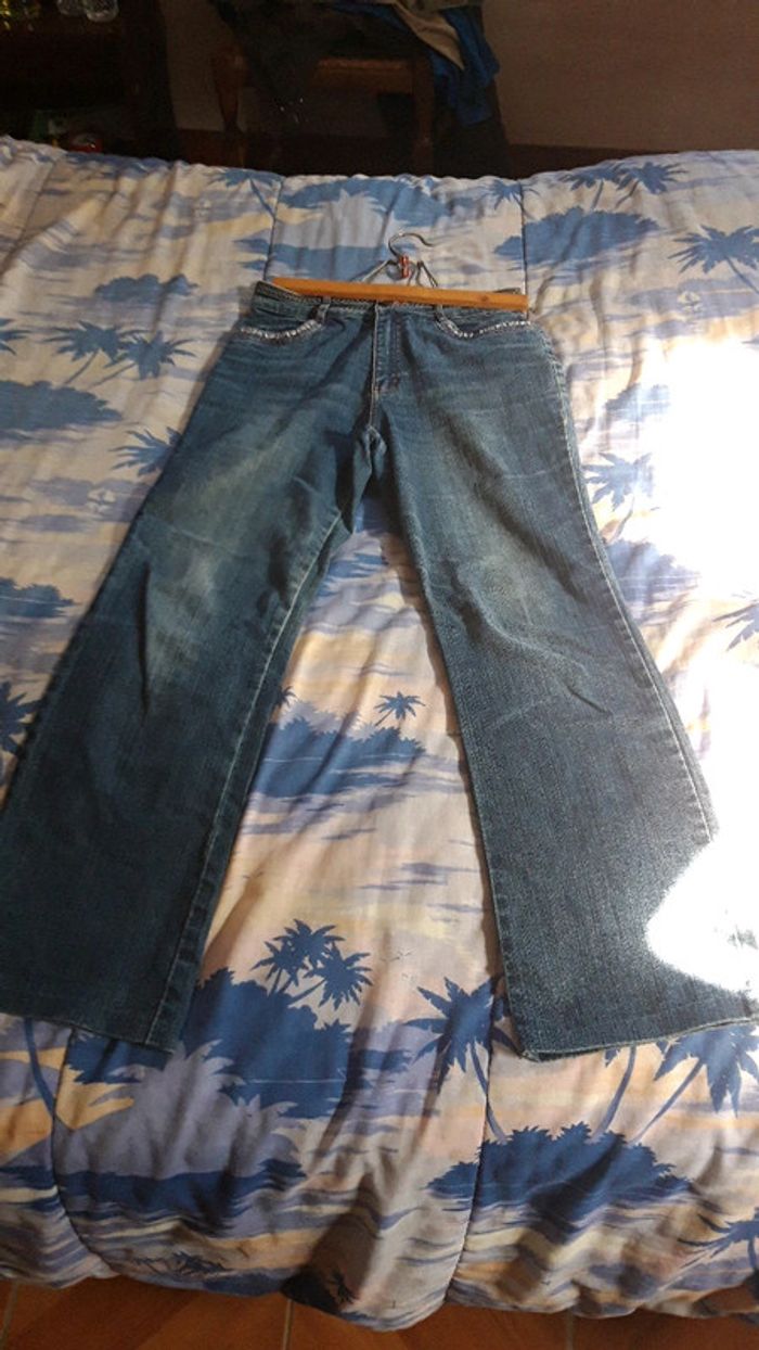 Jean t2