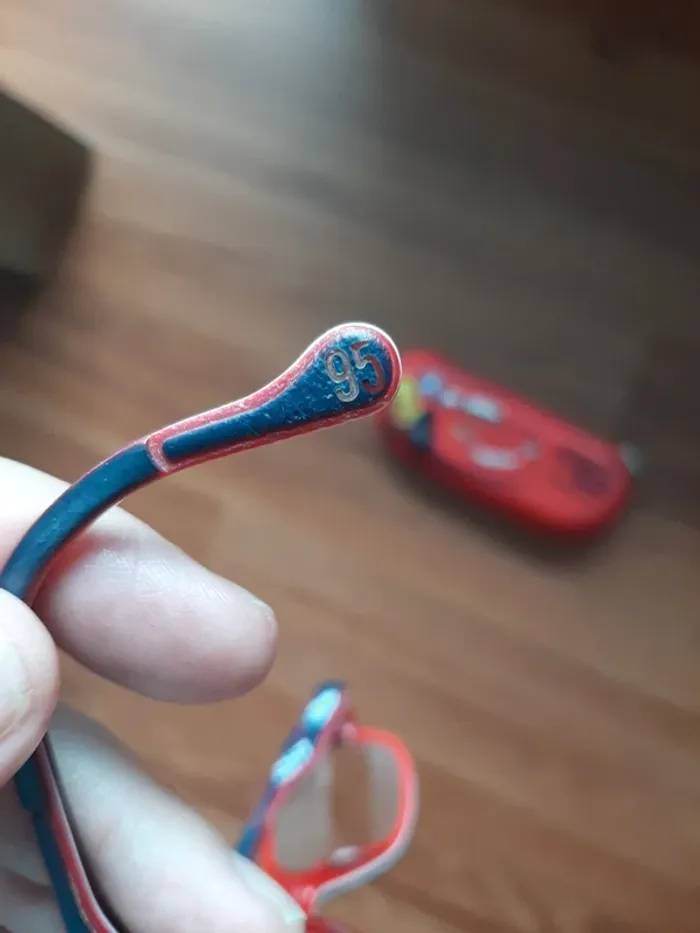 Lunette cars et boîtier - photo numéro 3
