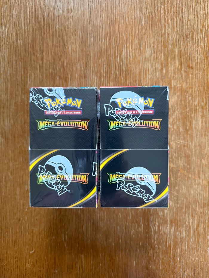 Demis display Pokémon Mega Évolution - photo numéro 3