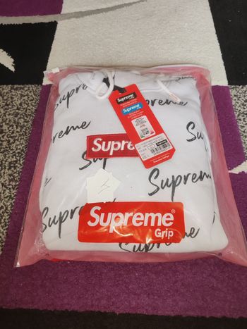 Sweat à capuche supreme blanc pour homme