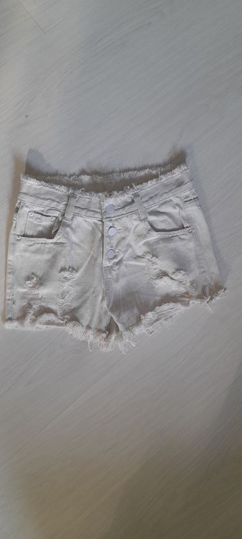 Short jeans taille M