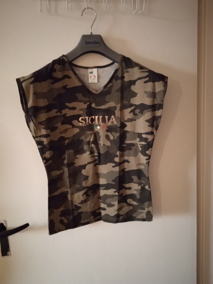 Vend  haut t-shirt femme taille L  marque Sicilia