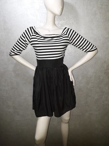 robe satiné en bas fashion taille 36/38