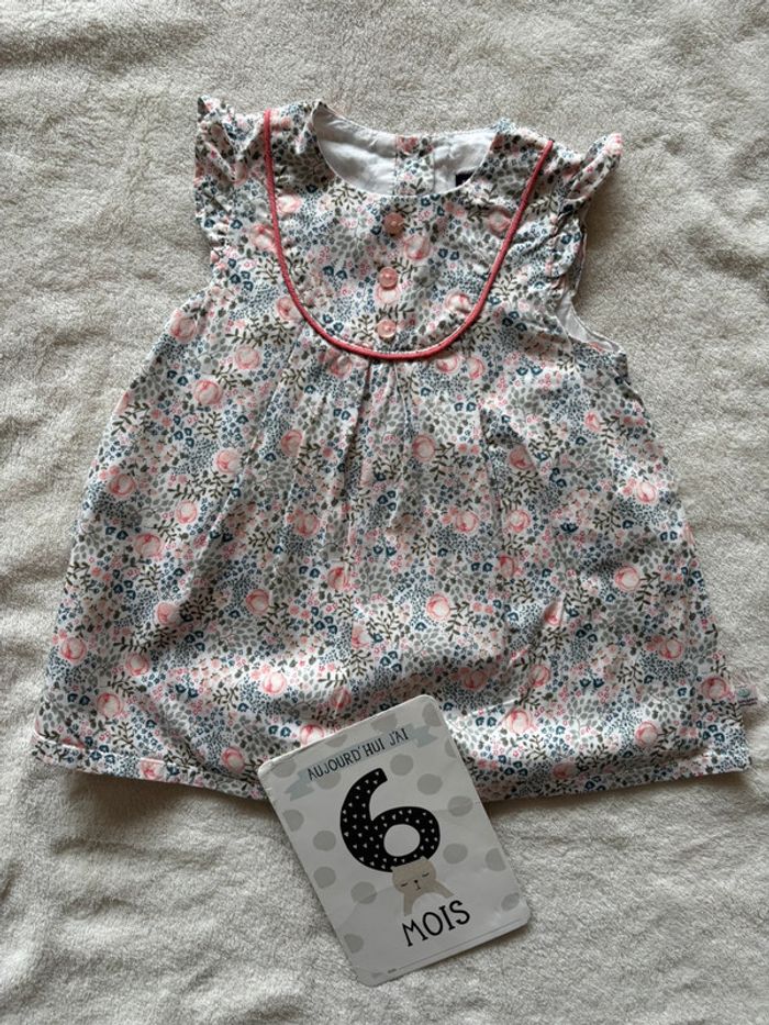 Robe sergent major rose fleurie