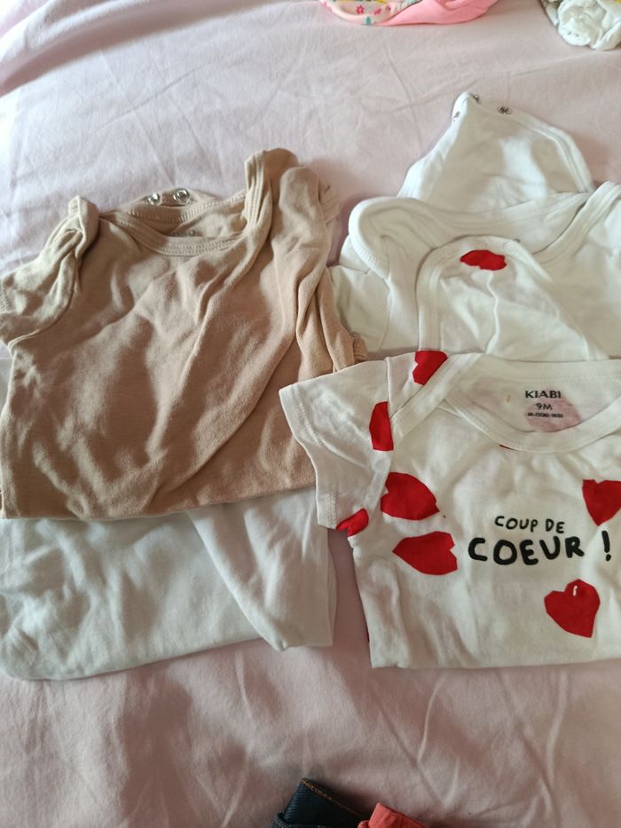 Lot vêtements fille 9 mois - photo numéro 6