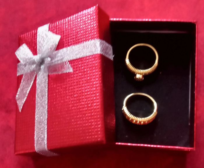 Lot de 2 bagues dorées et pierres - photo numéro 3