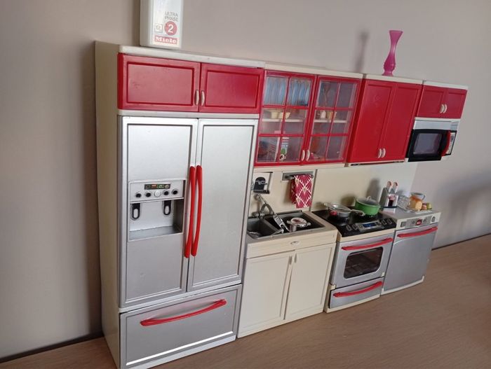 Meubles de cuisine pour barbie - photo numéro 8