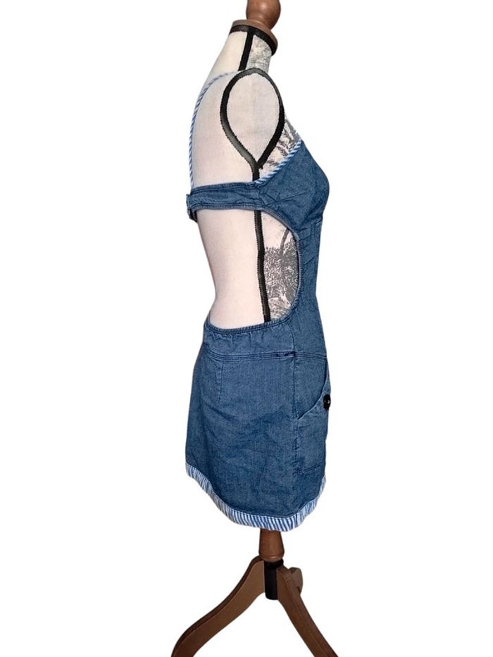 Robe à bretelle dos nu - photo numéro 2