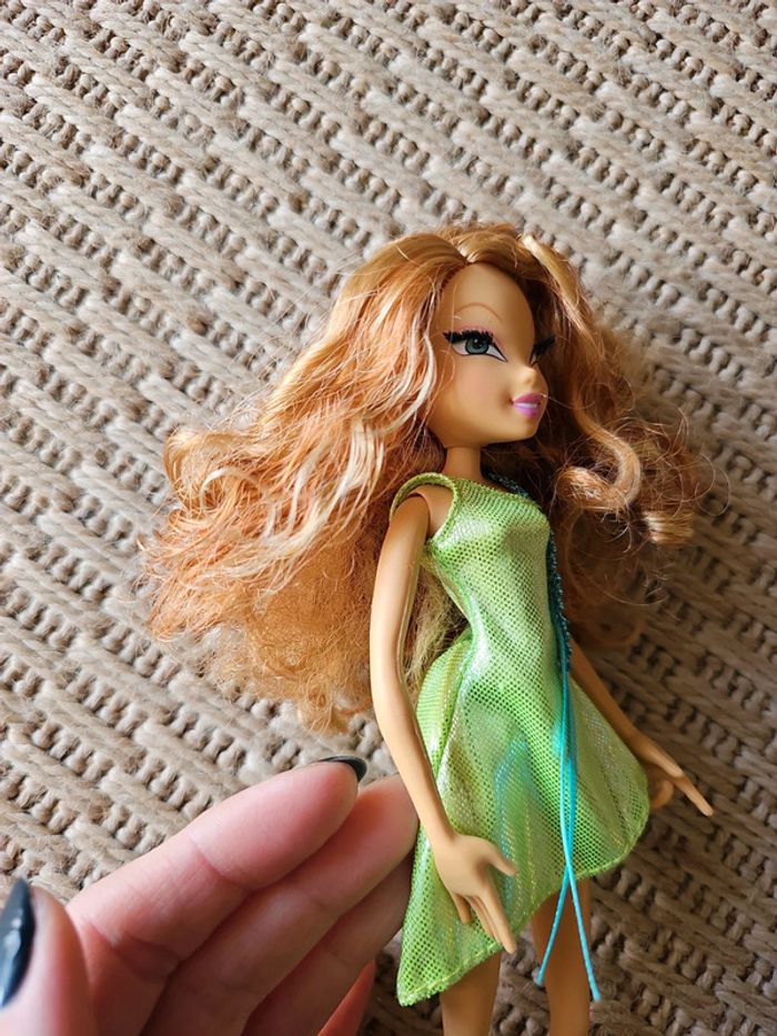 Poupée winx - photo numéro 6