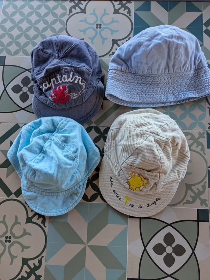 4 chapeaux bébé jusqu'à 9 mois - photo numéro 2