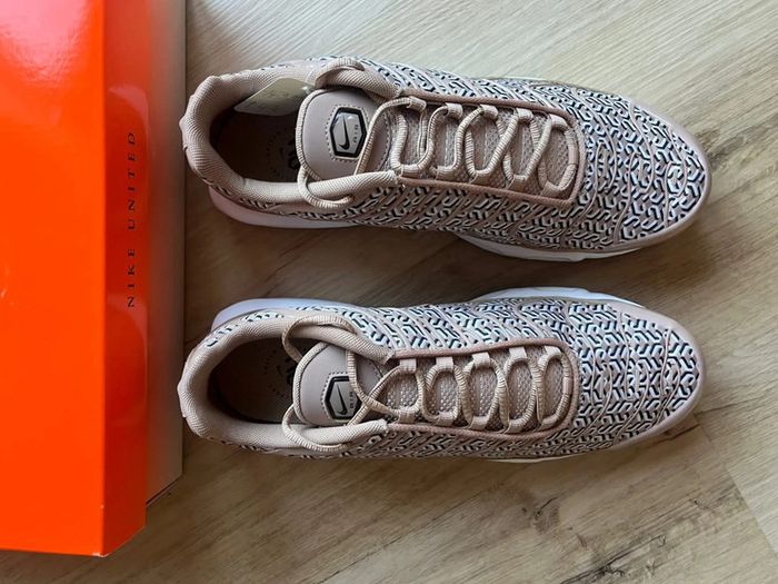 Nike Air Max Plus United 44 - photo numéro 2