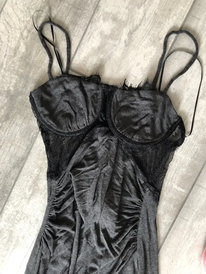 Robe longue légère bershka TBE Taille XS - photo numéro 3