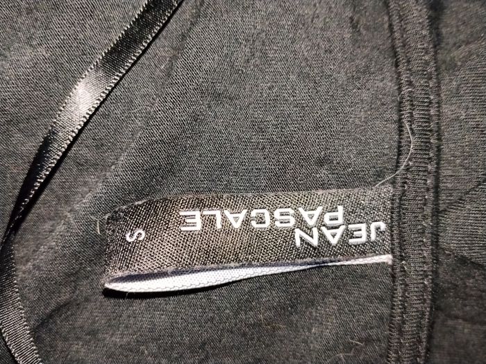 Tee shirt jean pascale taille S - photo numéro 4