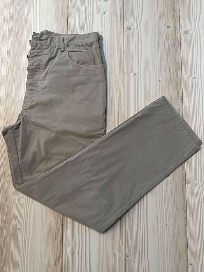 Pantalon B-W – Taille 44 – Coupe droite – kaki