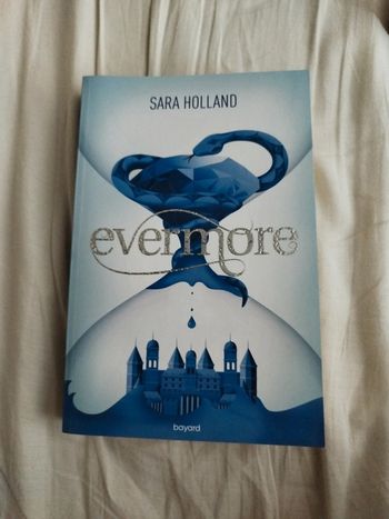 Livre "evermore" de Sara Holland