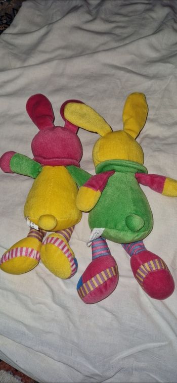 Lapins colorés