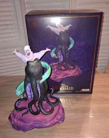Figurine lumineuse Ursula La Méchante du film de la Petite Sirène disney