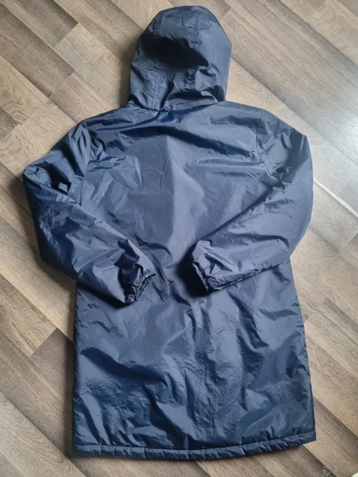 Manteau / Parka longue imperméable fourrée marine. Taille M. Laura Jo. BE - photo numéro 2