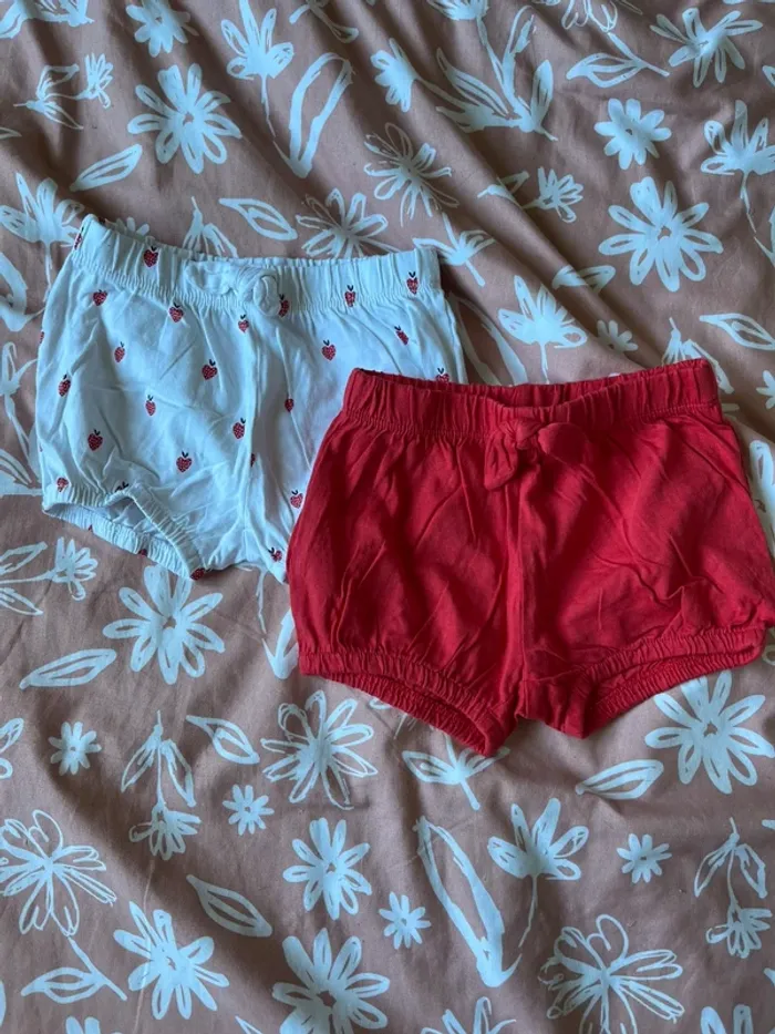 Lot de 2 shorts 6 mois kiabi