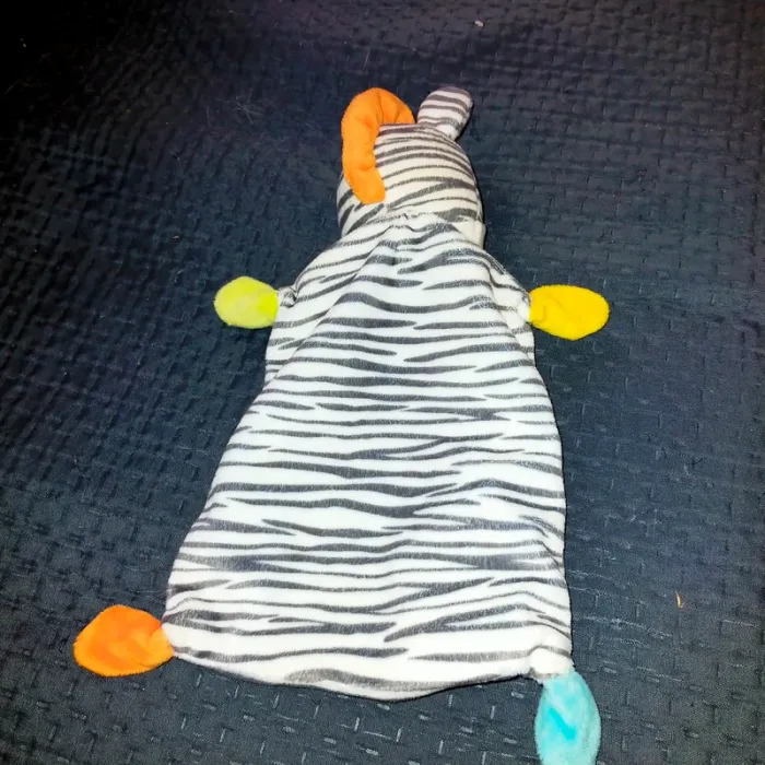 Doudou zèbre blanc, gris, orange, vert, jaune et bleu Nicotoy - photo numéro 3