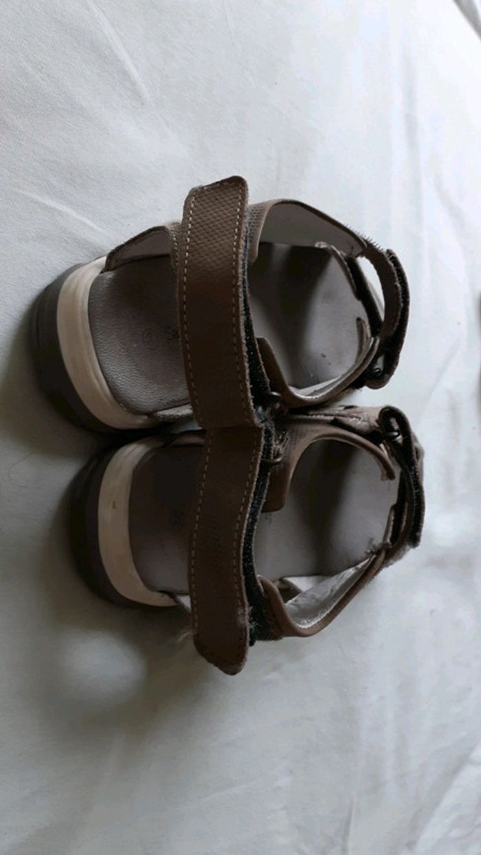 Sandales 33 - photo numéro 2