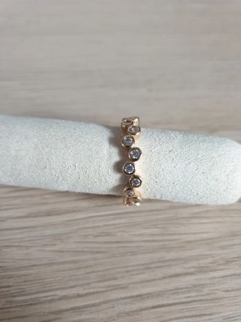 Bague en plaqué or pavée d'oxydes de zirconium Taille 56 neuve