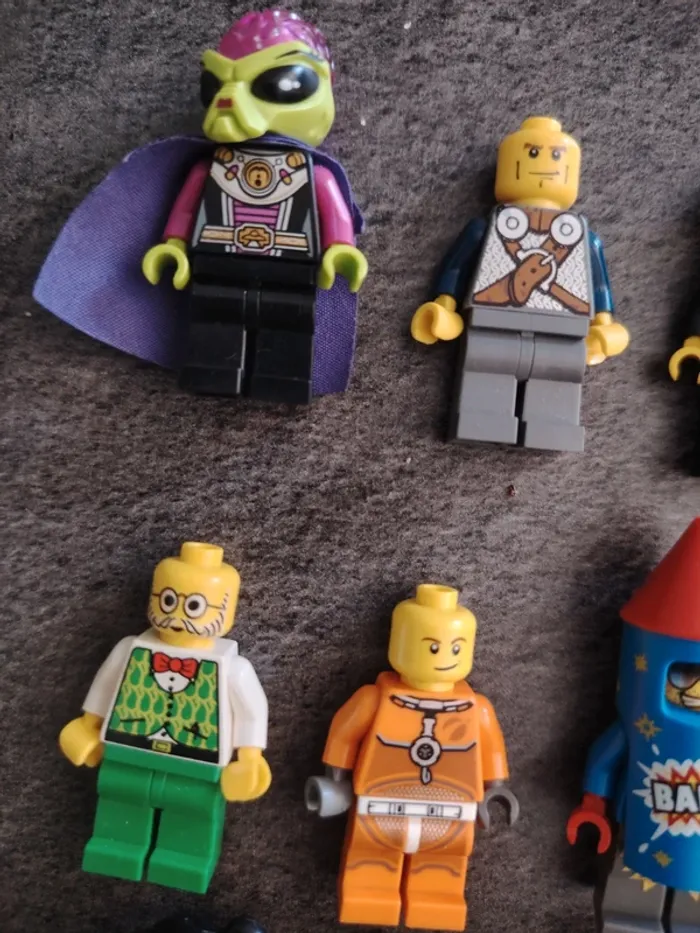 Lot figurines lego diverses incomplètes - photo numéro 5