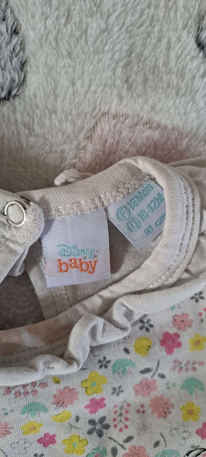 Lot bodies bébé - photo numéro 2
