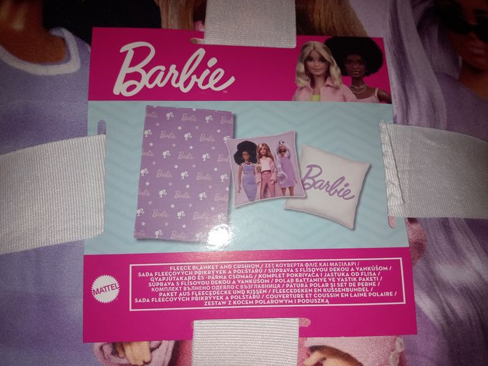 Ensemble plaid et coussin Barbie mattel - photo numéro 3