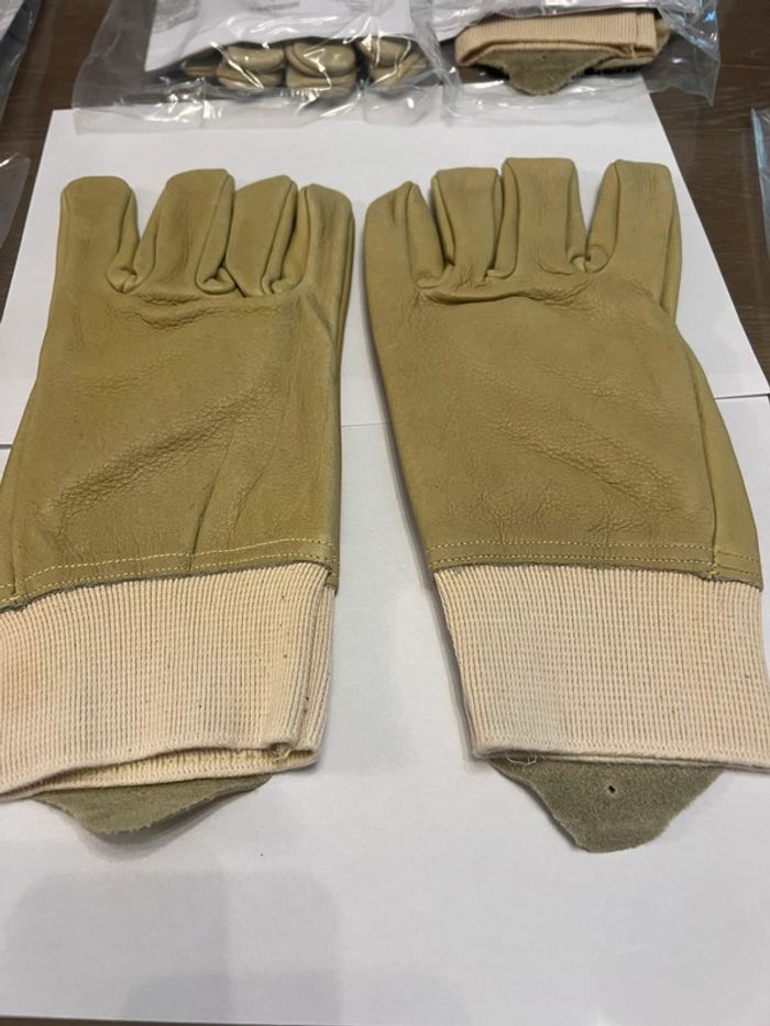10 paires de gants de travail Lebon Neuf - photo numéro 2