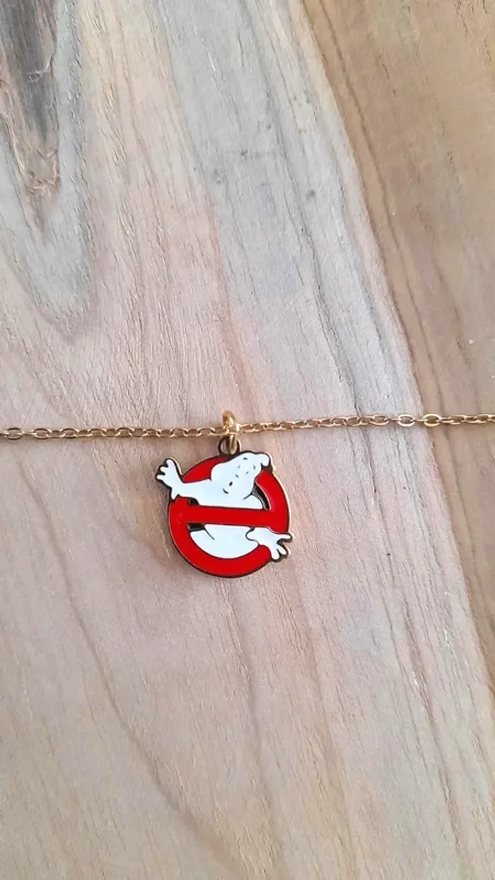 Chaîne avec pendentif Ghosbusters - photo numéro 2