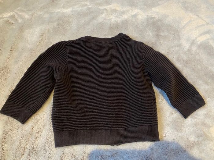 Gilet Kiabi noir 6 mois - photo numéro 4