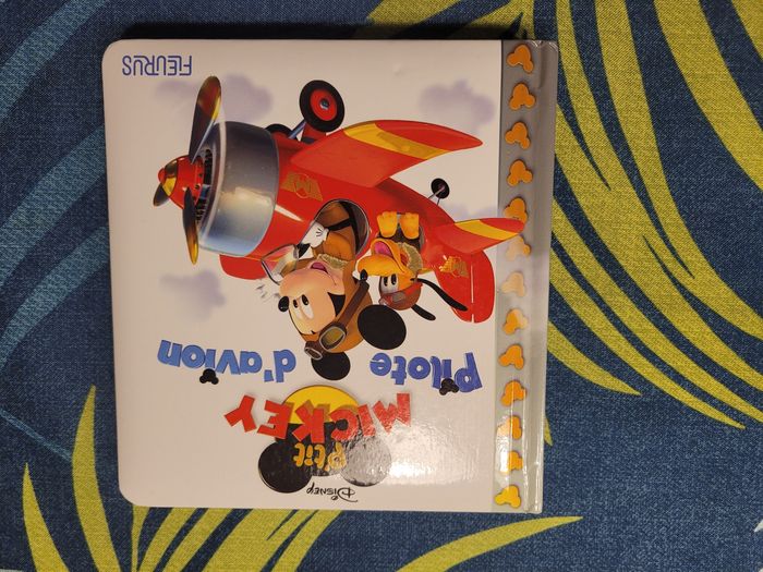 Livre p'tit mickey pilote d'avion disney
