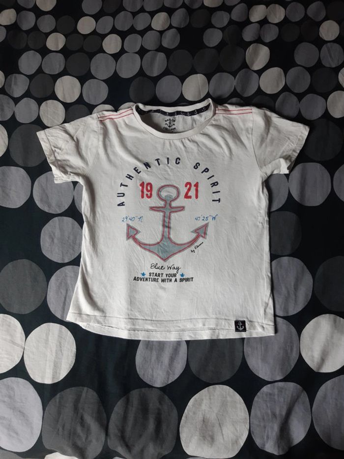 T-shirt garçon 7/8 ans