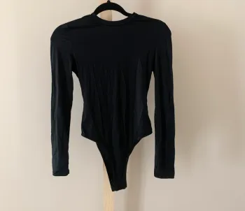 🖤 Body noir manches longues Shein – Taille S