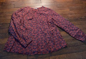 blouse MArese  12 ans