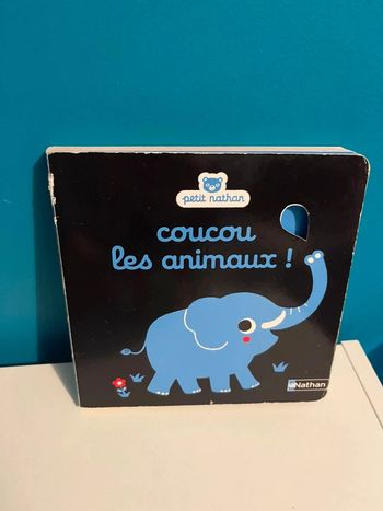 Livre bébé coucou les Animaux