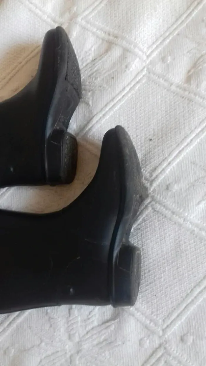 Bottes d'équitation noire pointure 24 - photo numéro 2
