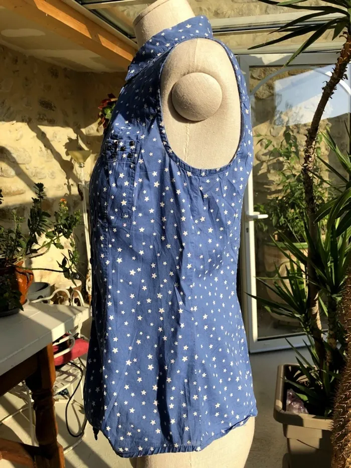 Clockhouse - Haut débardeur style chemise bleu foncé marine denim à étoiles motif blanc noué - photo numéro 2